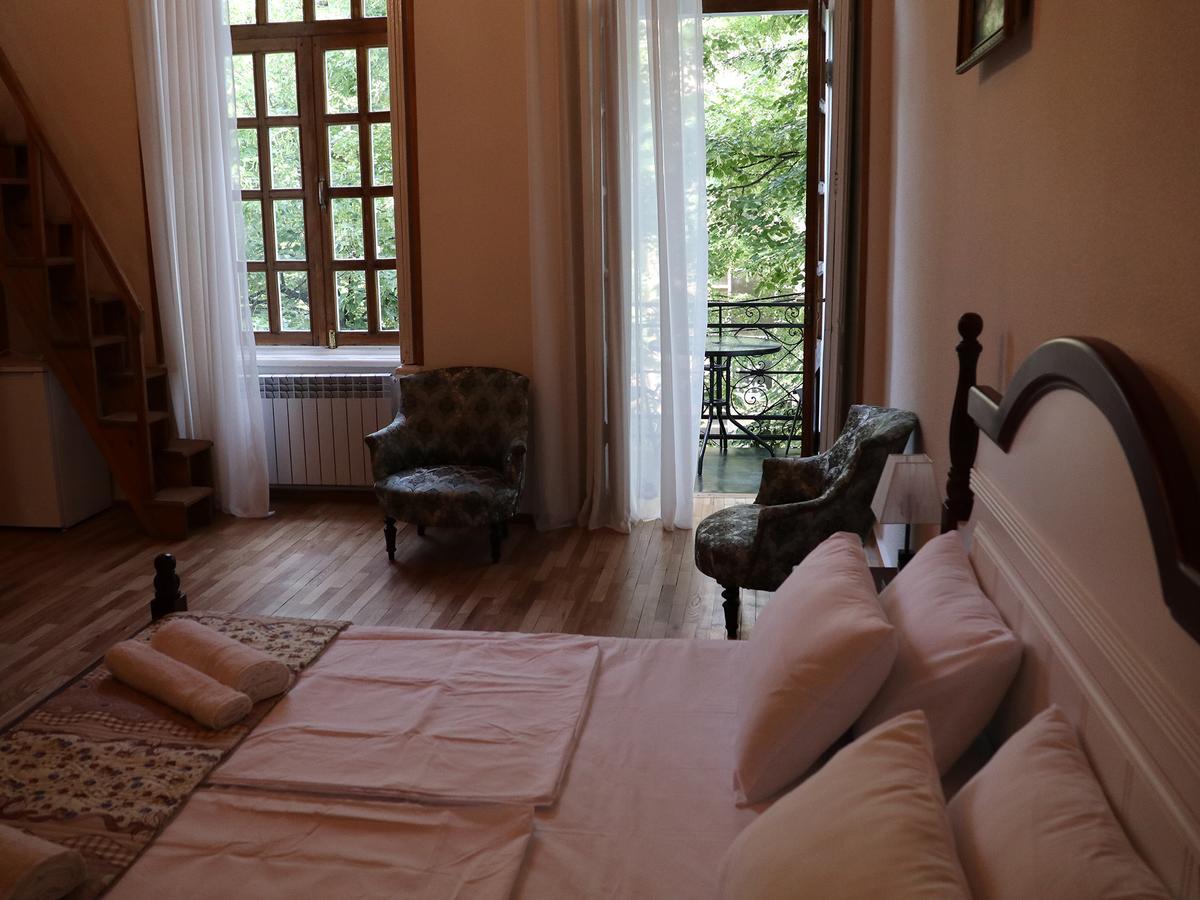 Liberty Apartment And Rooms Tbilisi Eksteriør billede